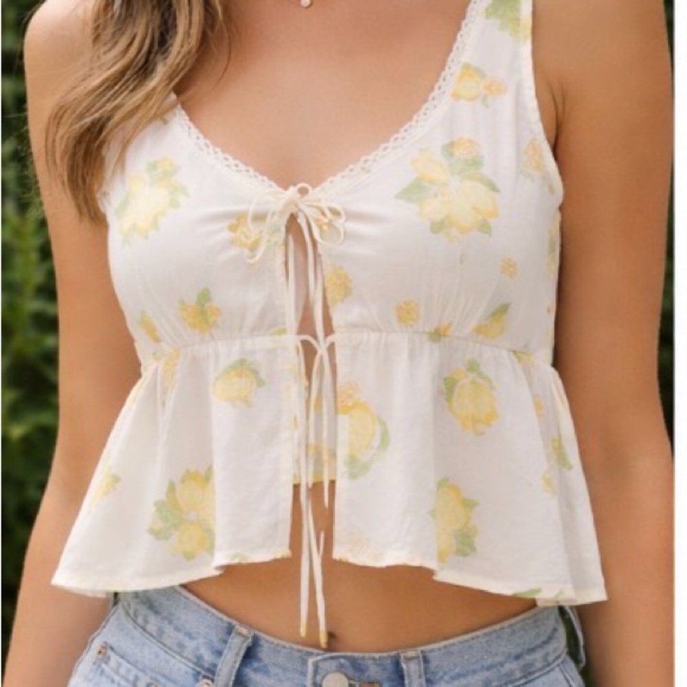 Abound Lemon Print Peplum Crop Top Size M